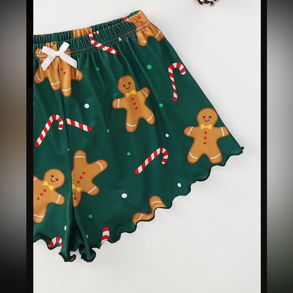 Women’s Christmas Gingerbread Man Green Cropped Two Piece Pajama Set - Picture 2 of 4